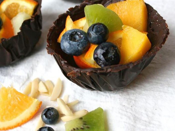 Chocolate Cups Filled with Fruit