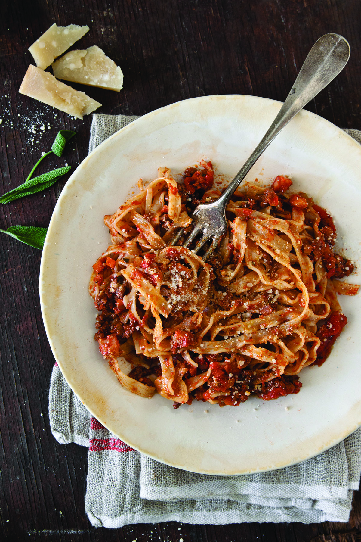 Fettuccine with Bolognese Sauce