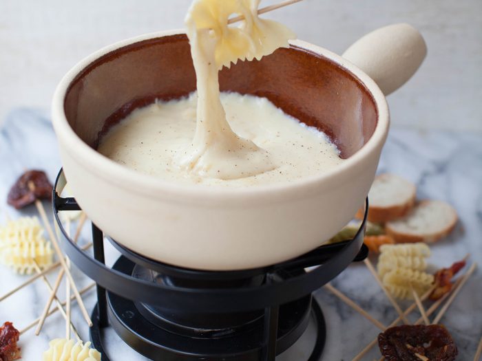 Creamy Cheese Fondue