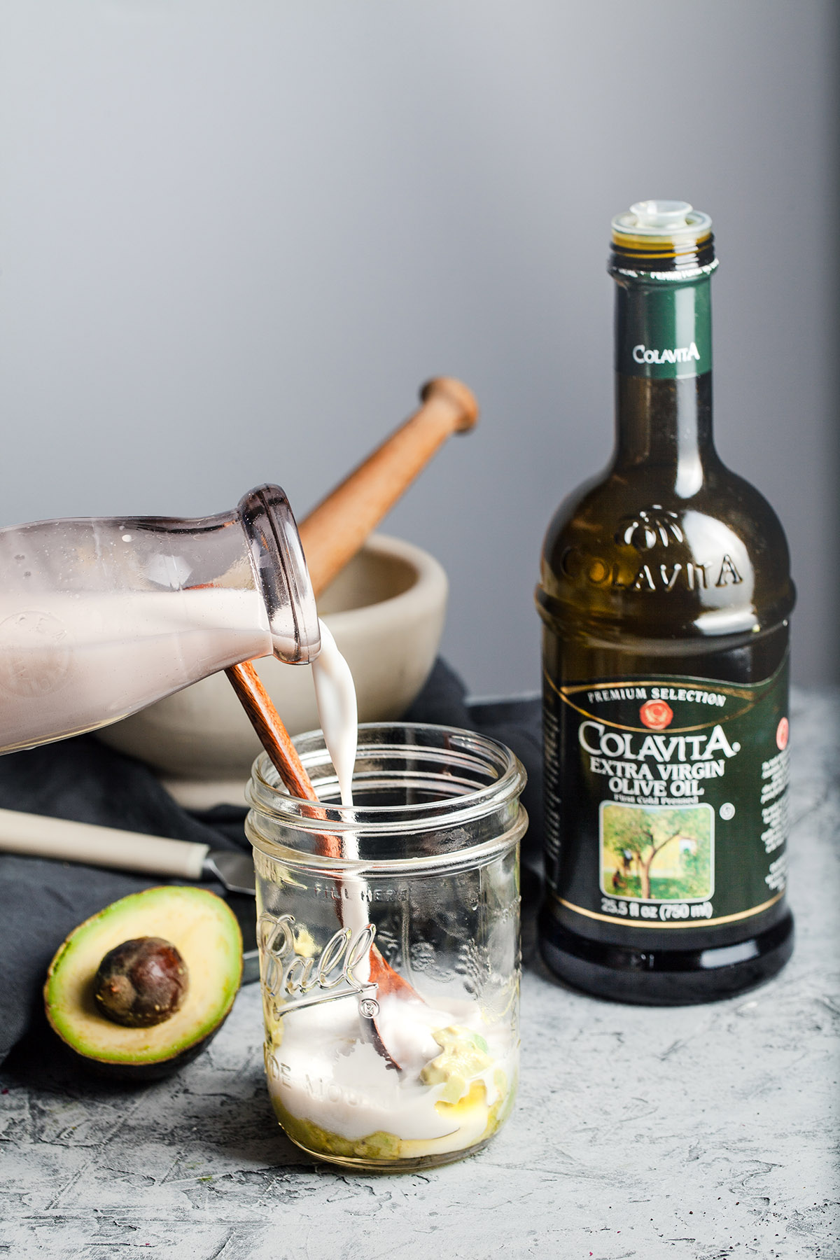 Avocado, Milk, And Olive Oil Hair Mask - Colavita Recipes