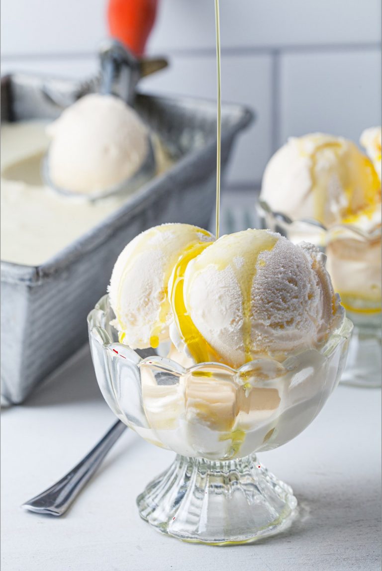 Colavita Olive Oil No-Churn Ice Cream by Jessie Sheehan - Colavita Recipes